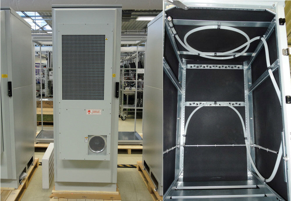Autonomous fire extinguishing device for enclosed spaces