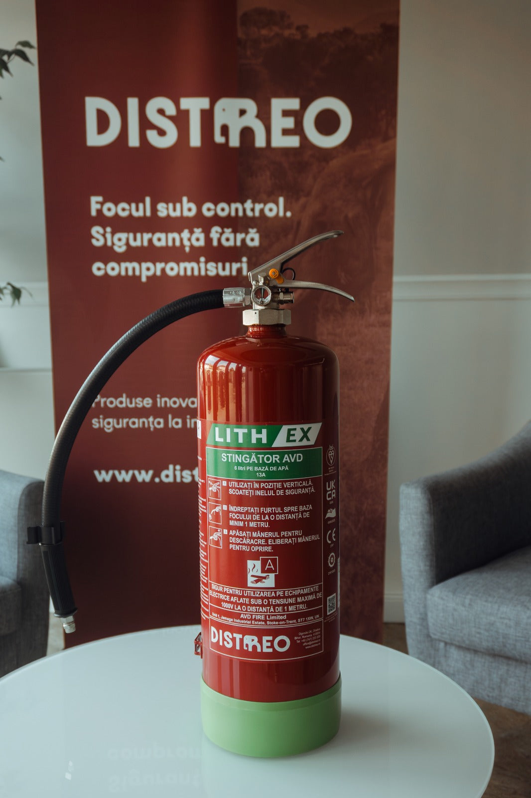 Lithium-Ion Battery Extinguisher for EVs, Scooters and Electric Scooters - LITH EX 